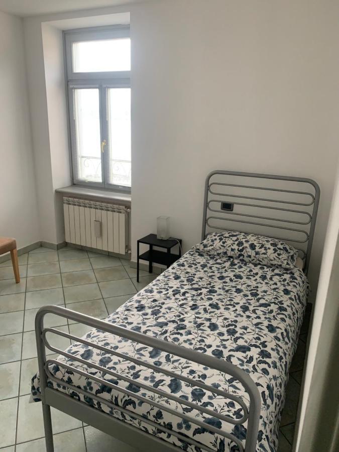 Palazzo Clerici Apartamento Luino Exterior foto